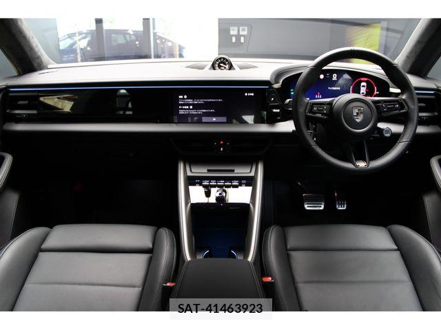 Porsche MACAN 2026-03 8850361-3