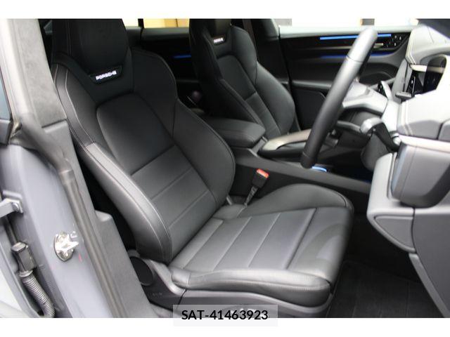 Porsche MACAN 2026-03 8850361-5