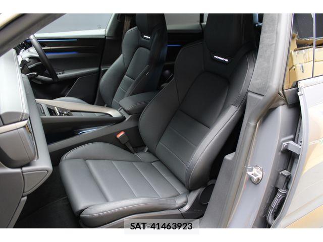 Porsche MACAN 2026-03 8850361-8