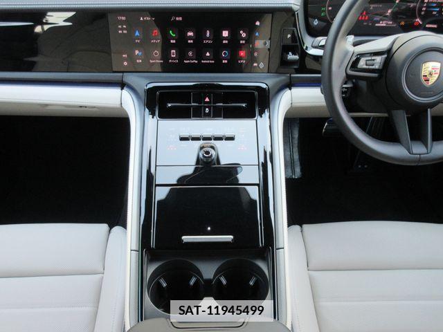 Porsche PANAMERA 2024-05 808343-29