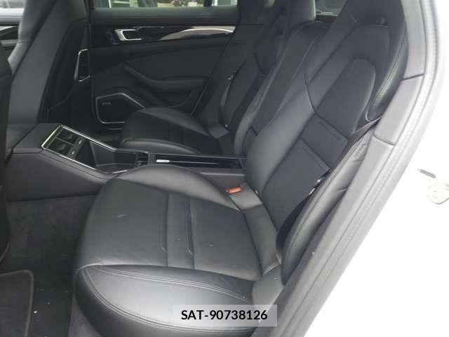 Porsche PANAMERA 2022-03 843337-14