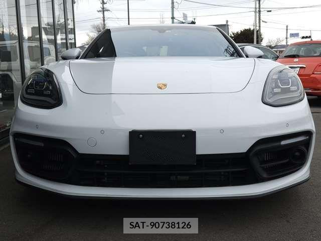 Porsche PANAMERA 2022-03 843337-23