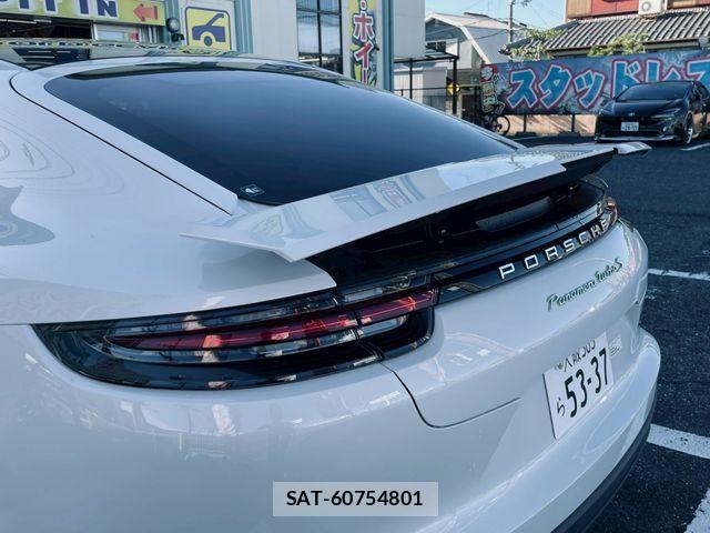 Porsche PANAMERA 2018-03 1093395-18