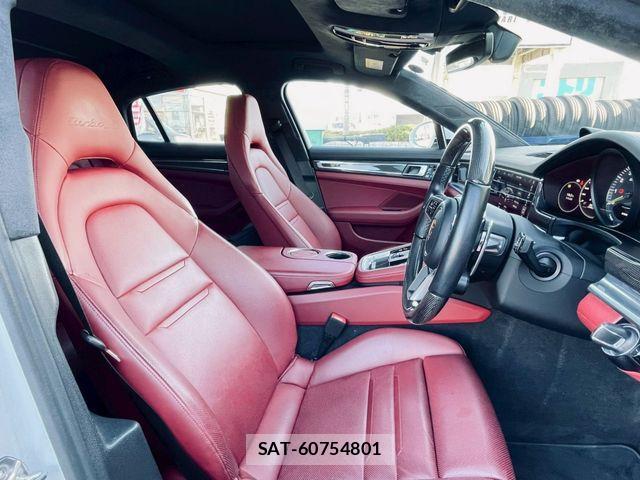 Porsche PANAMERA 2018-03 1093395-19