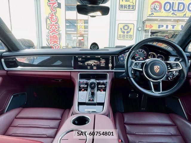Porsche PANAMERA 2018-03 1093395-20