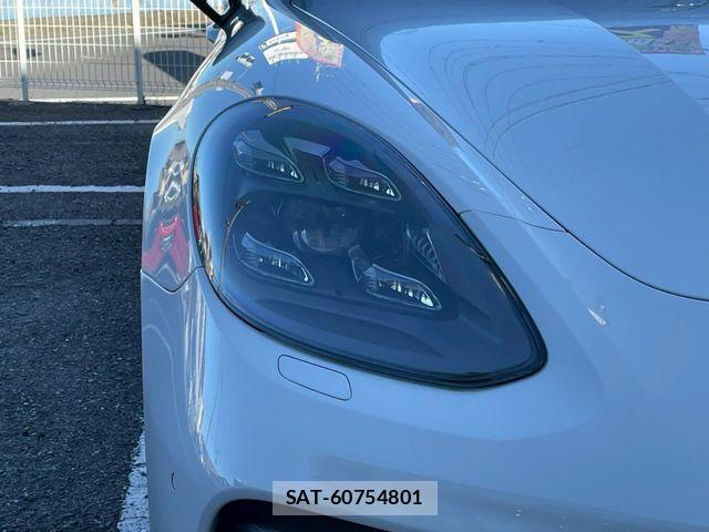 Porsche PANAMERA 2018-03 1093395-5