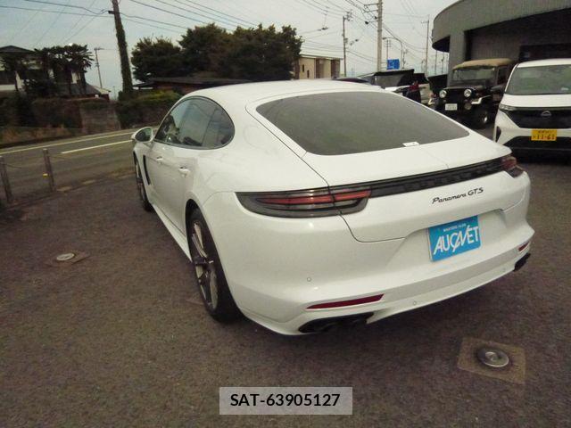 Porsche PANAMERA 2019-03 1224006-2