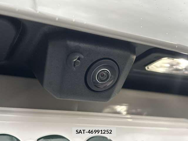 Porsche PANAMERA 2024-01 1381547-10