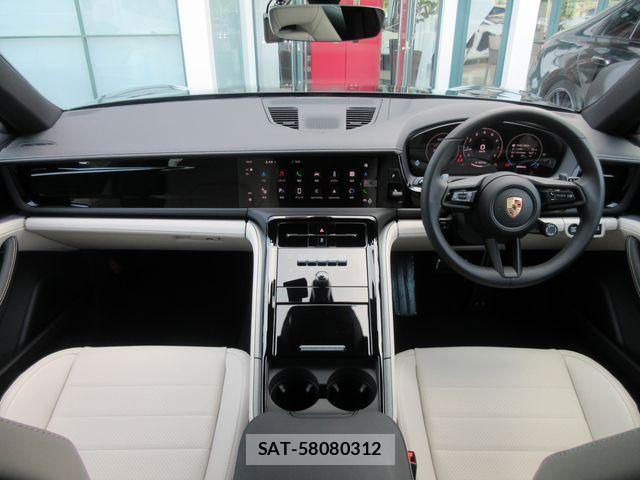 Porsche PANAMERA 2025-06 2401577-1