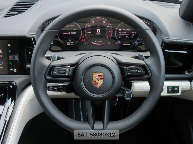 Porsche PANAMERA 2025-06 2401577-19