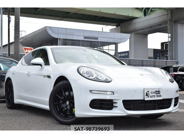 Porsche PANAMERA 2014-11 3414876-2