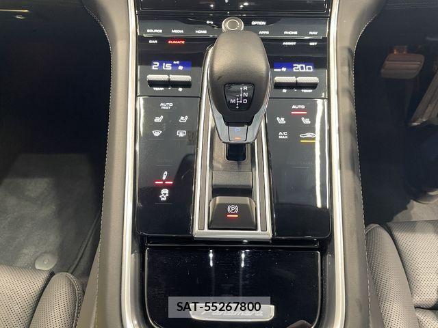 Porsche PANAMERA 2023-03 3774262-13