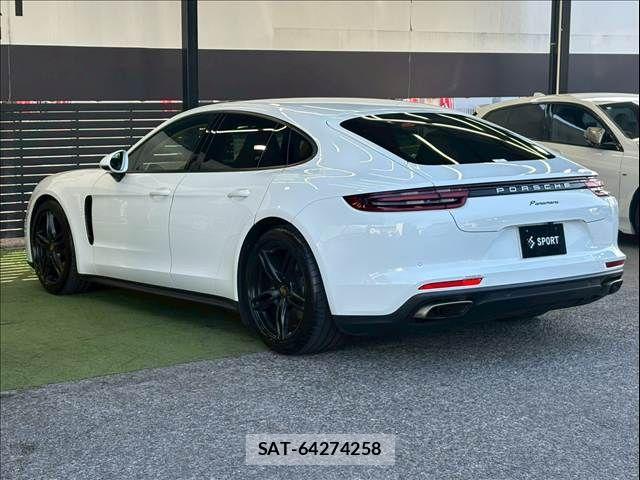 Porsche PANAMERA 2017-12 5875458-16