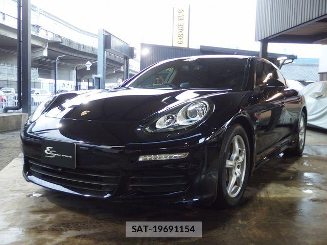 Porsche PANAMERA 2015-03 6016082-9