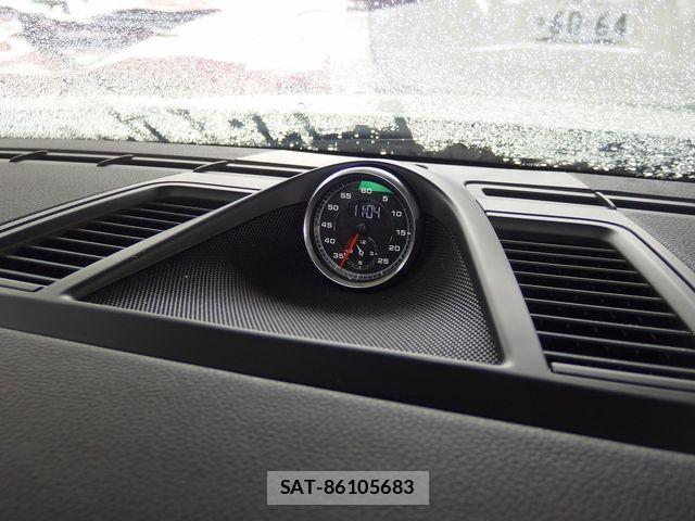 Porsche PANAMERA 2014-10 6016081-27