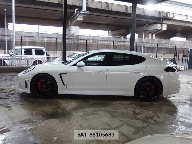 Porsche PANAMERA 2014-10 6016081-8