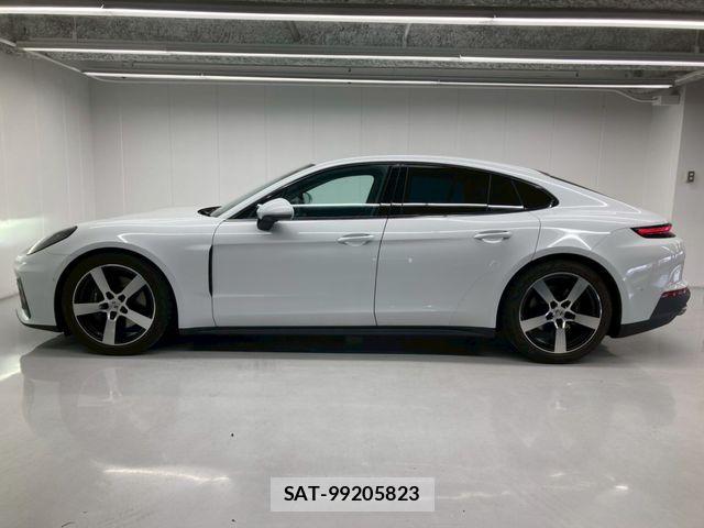 Porsche PANAMERA 2024-05 6614156-14