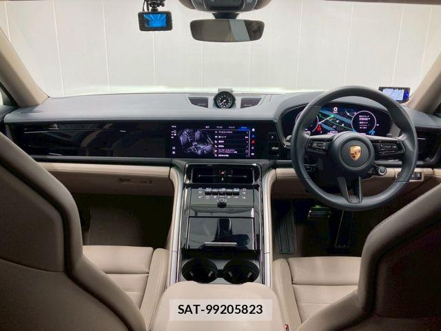 Porsche PANAMERA 2024-05 6614156-1