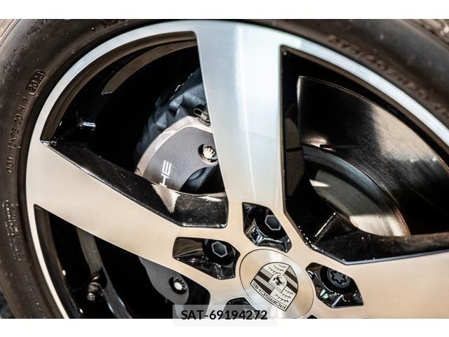 Porsche PANAMERA 2024-05 6673148-9