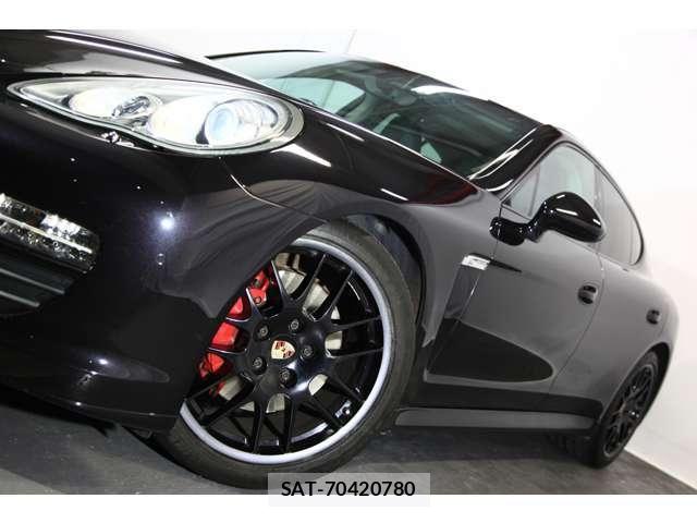 Porsche PANAMERA 2013-07 6677497-12