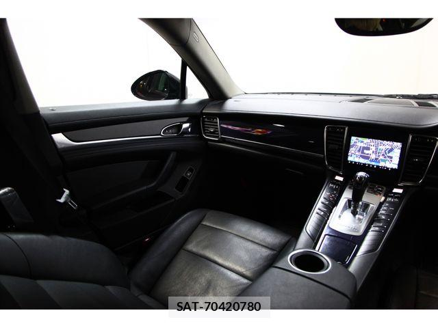 Porsche PANAMERA 2013-07 6677497-27