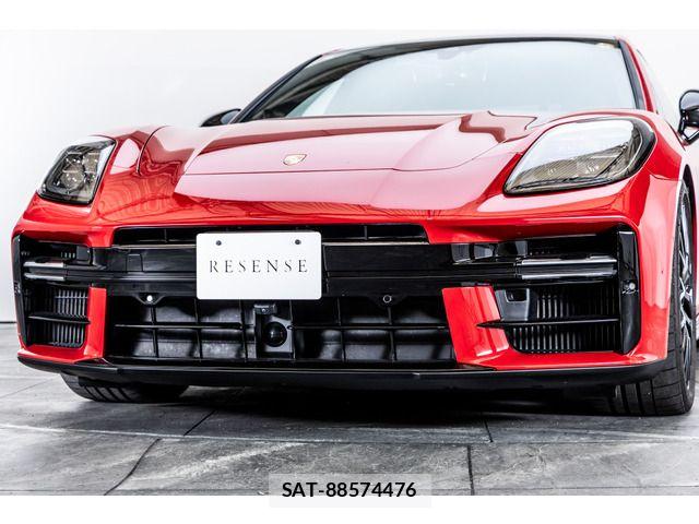 Porsche PANAMERA 2024-11 6997139-10