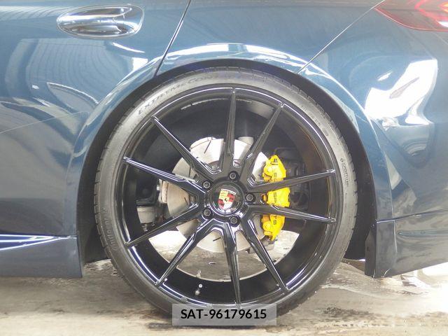 Porsche PANAMERA 2015-03 7329364-13