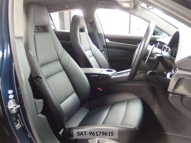 Porsche PANAMERA 2015-03 7329364-16