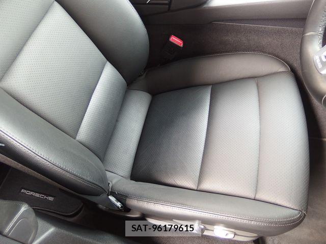 Porsche PANAMERA 2015-03 7329364-17