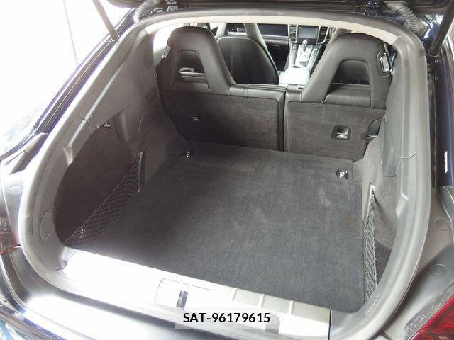 Porsche PANAMERA 2015-03 7329364-23