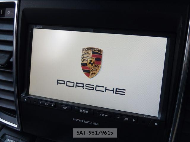 Porsche PANAMERA 2015-03 7329364-28