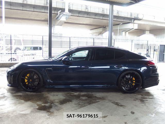 Porsche PANAMERA 2015-03 7329364-8