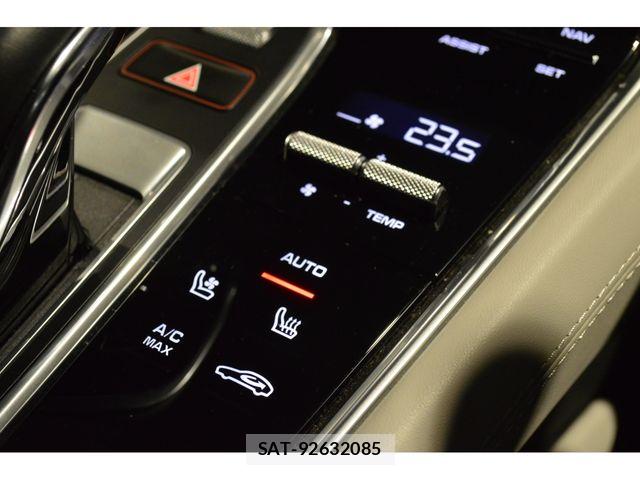 Porsche PANAMERA 2023-09 7329365-18