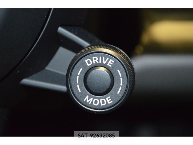 Porsche PANAMERA 2023-09 7329365-23