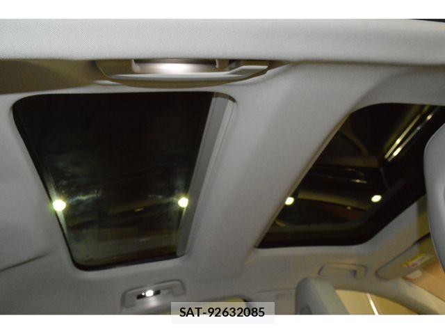 Porsche PANAMERA 2023-09 7329365-27