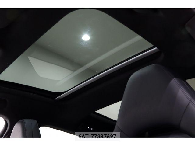 Porsche PANAMERA 2021-08 7329363-11