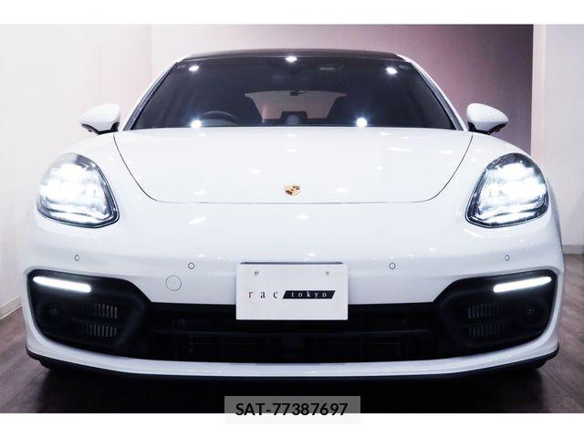 Porsche PANAMERA 2021-08 7329363-4
