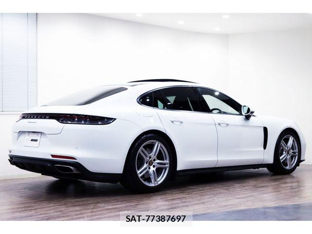 Porsche PANAMERA 2021-08 7329363-6