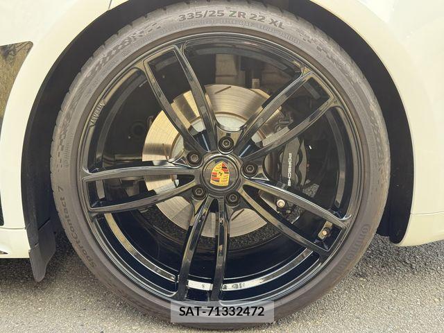 Porsche PANAMERA 2023-05 7329361-10