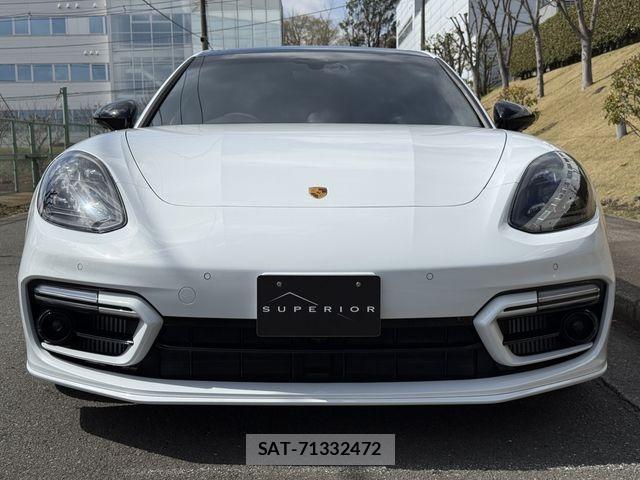Porsche PANAMERA 2023-05 7329361-1