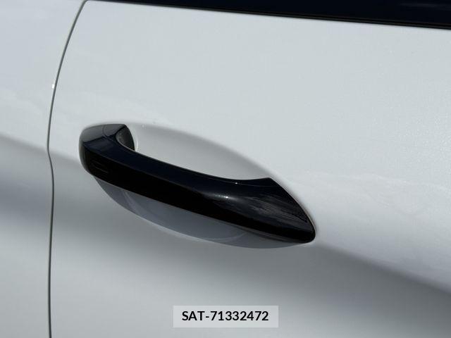 Porsche PANAMERA 2023-05 7329361-5