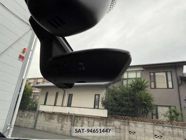 Porsche PANAMERA 2024-12 7359303-17