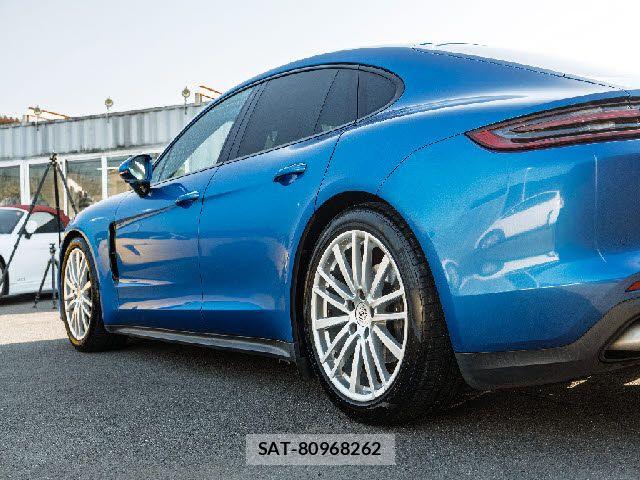 Porsche PANAMERA 2017-09 7456781-12