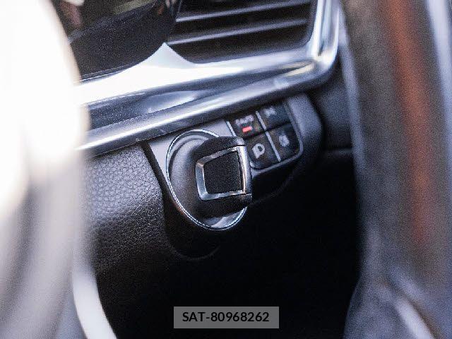 Porsche PANAMERA 2017-09 7456781-8