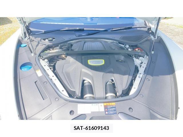 Porsche PANAMERA 2020-07 7619186-27