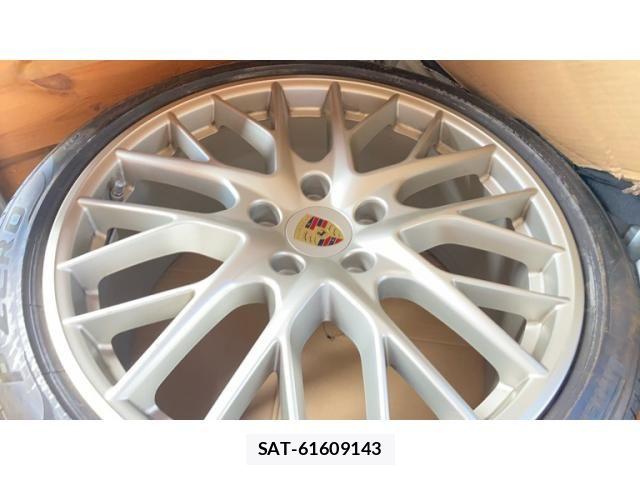 Porsche PANAMERA 2020-07 7619186-5
