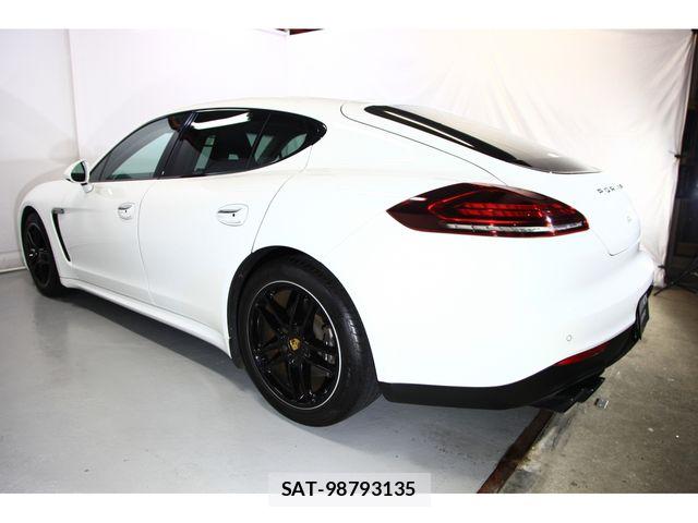 Porsche PANAMERA 2015-09 7727224-7