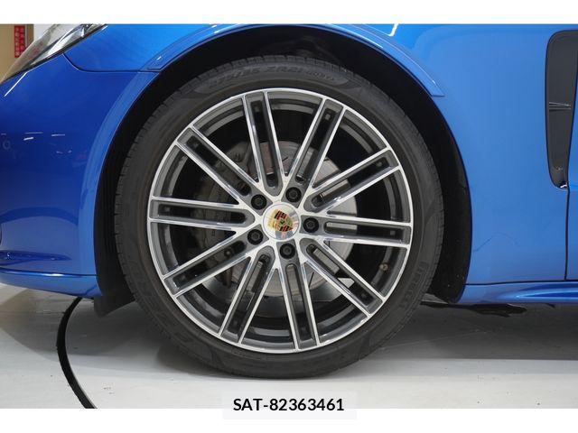 Porsche PANAMERA 2017-03 7878789-9