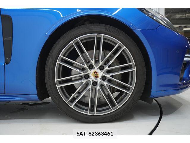 Porsche PANAMERA 2017-03 7878789-11