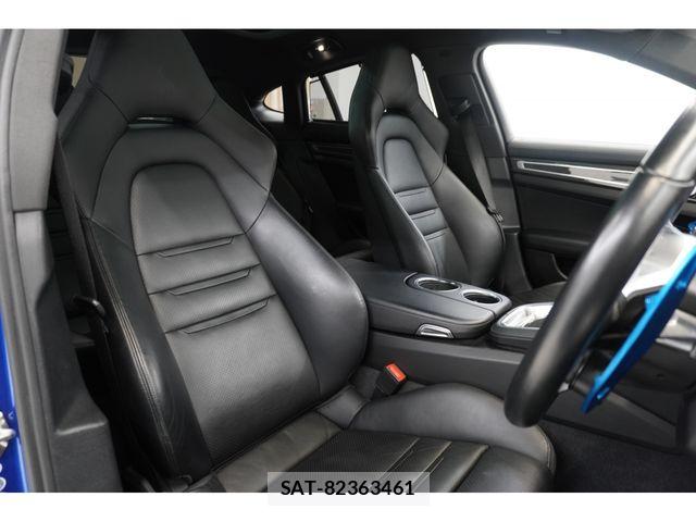 Porsche PANAMERA 2017-03 7878789-13